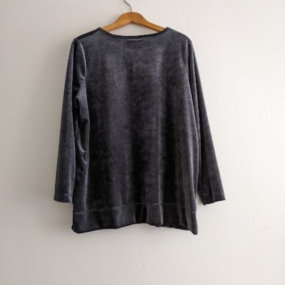 Woman Within Dark Gray Velour Blouse Size 22/24/1X - Picture 5 of 9